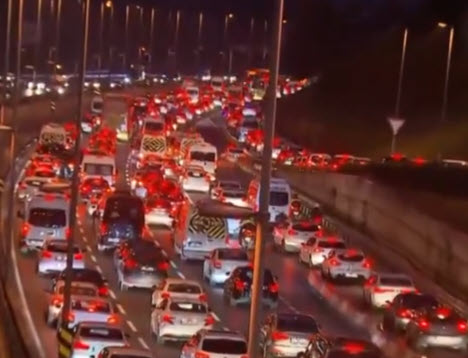 İstanbulda sabah trafiği! Trafik yoğunluk haritasında son durum ne?