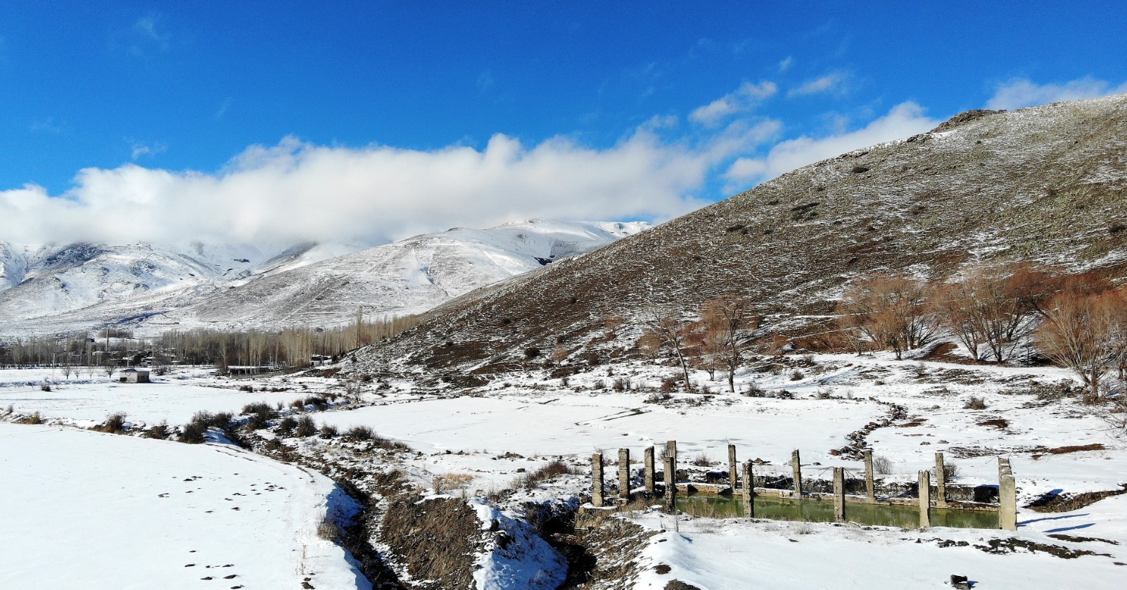 Erzurum’dan kar ve buzun birleştiği kartpostallık kareler