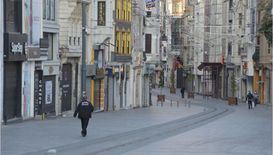 Tam kapanma olacak mı? İstanbul’da tam kapanma gelecek mi? 2022’de sokağa çıkma yasağı olacak mı?