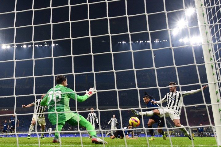 İtalyanın en büyük kupası sahibini buldu | Inter mi Juventus mu? Nefes kesen maç