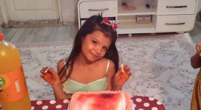 Yalova’da çöp kamyonu çarpan minik kız hayatını kaybetti