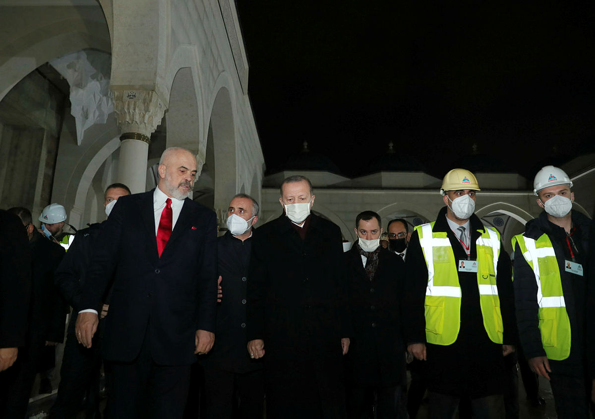 Başkan Recep Tayyip Erdoğan Arnavutluktan ayrıldı
