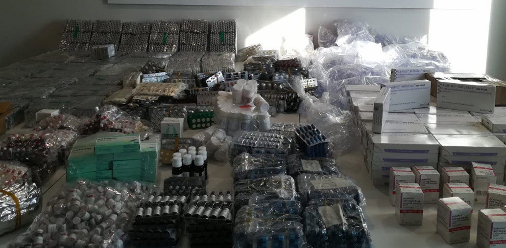 İstanbul Havalimanında ilaç operasyonu! 7 bin kutu ilaç ele geçirildi