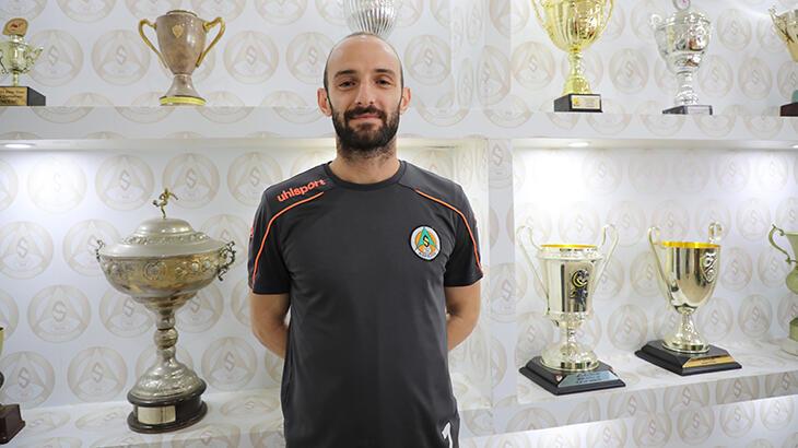 Son dakika: Efecan Karaca Fenerbahçede! Alanyasporun yıldızıyla anlaşma tamam