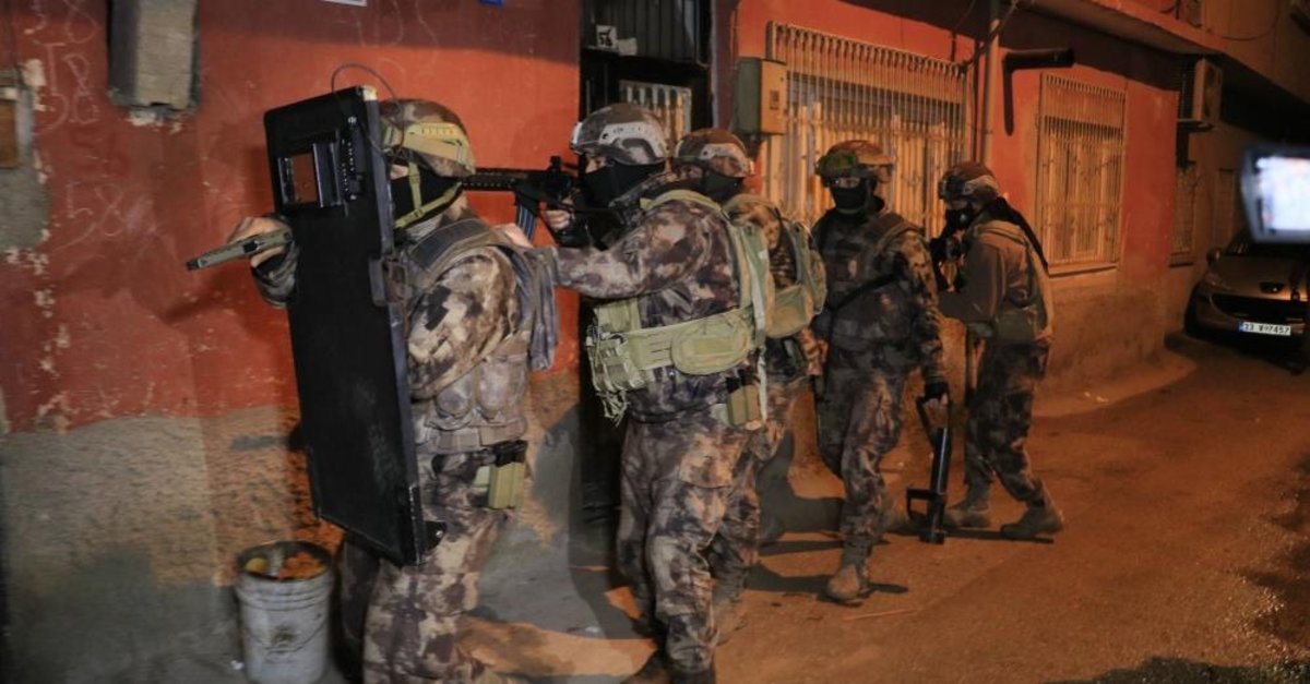 Son dakika | Terör örgütü PKKya yurt içinde geçit yok! Ocak ayında 47 terörist etkisiz hale getirildi