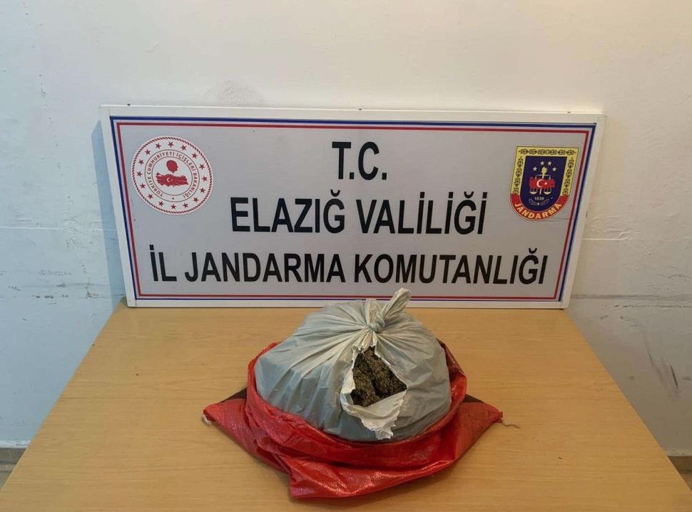Elazığ’da uyuşturucu operasyonu! 1,5 kilo esrar ele geçirildi: Gözaltılar var