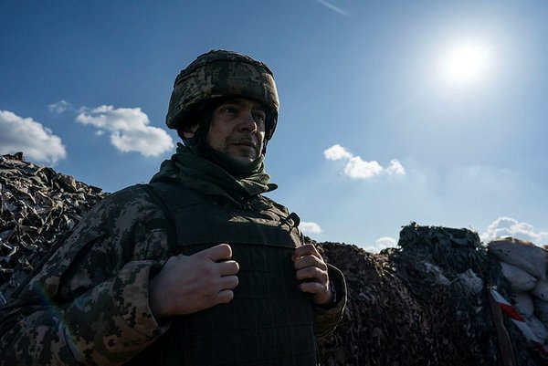 Donetsk ve Luhansk'ta büyük kutlama! Bağımsızlık haberi sonrası Rus bayraklarıyla sokağa çıktılar! - 3