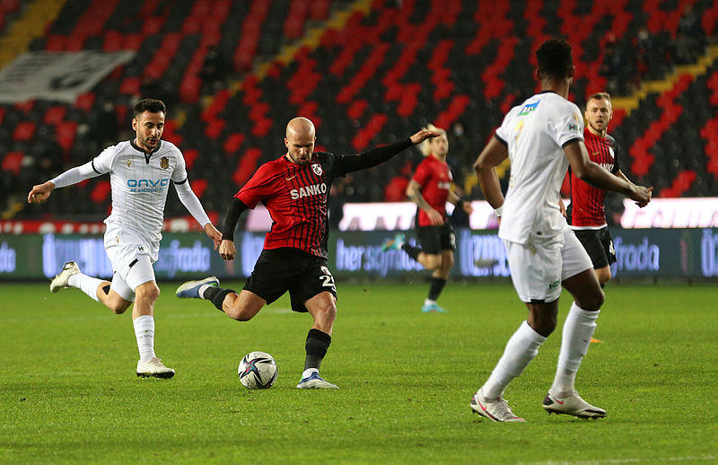 Gaziantep FK: 0 - Yeni Malatyaspor: 0 MAÇ SONUCU | Gaziantepte sessiz gece