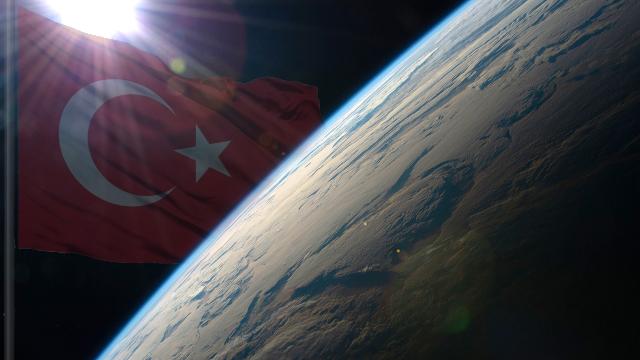 Koronavirüs engel olamadı! Ulaştırma ve Altyapı Bakanı Adil Karaismailoğlu: Uzaya 2 uydu gönderdik