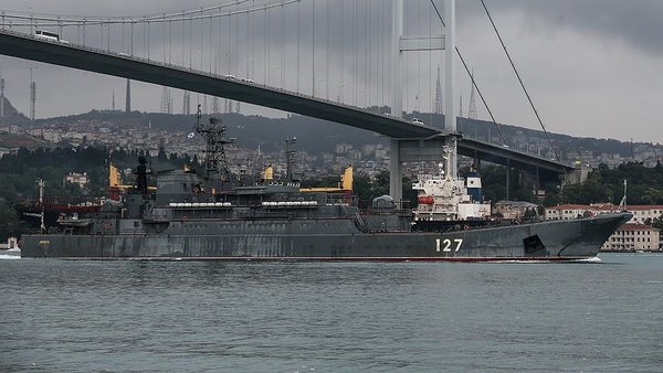 Rusya-Ukrayna Savaşı devam ederken gözler bu detayda: Türkiye, Boğazları Rus gemilerine kapatabilir mi?