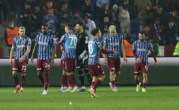 Trabzonspor İstanbul devlerine kaybetmedi! Karadeniz Fırtınasından Kadıköyde kritik sınav