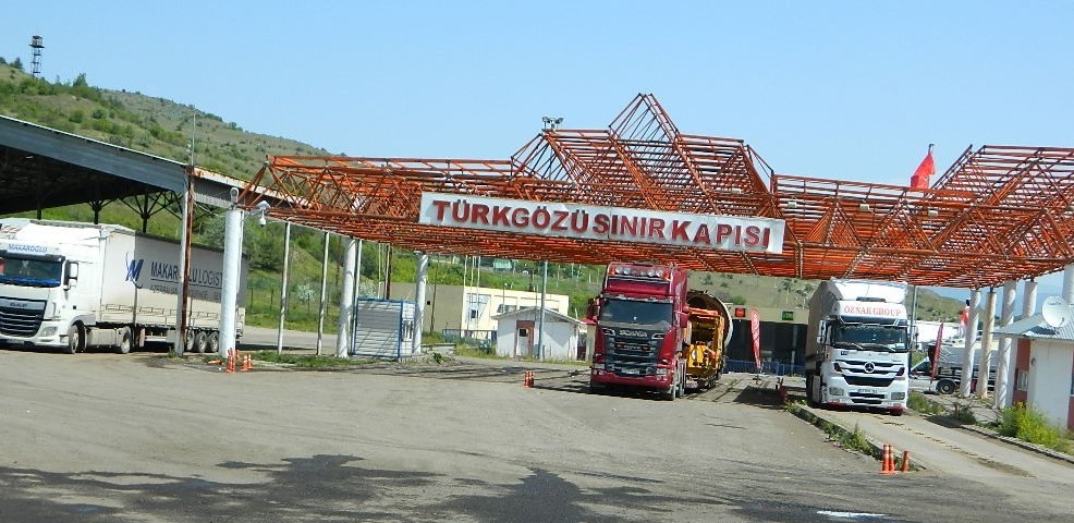 Son dakika: Türkgözü Sınır Kapısı yeniden yolcu trafiğine kapatıldı