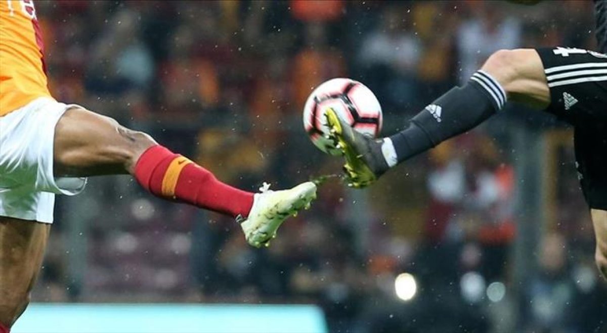 Galatasaray Beşiktaş maçı bir derbiden daha ötesi! Maçta sürpriz ilk 11ler