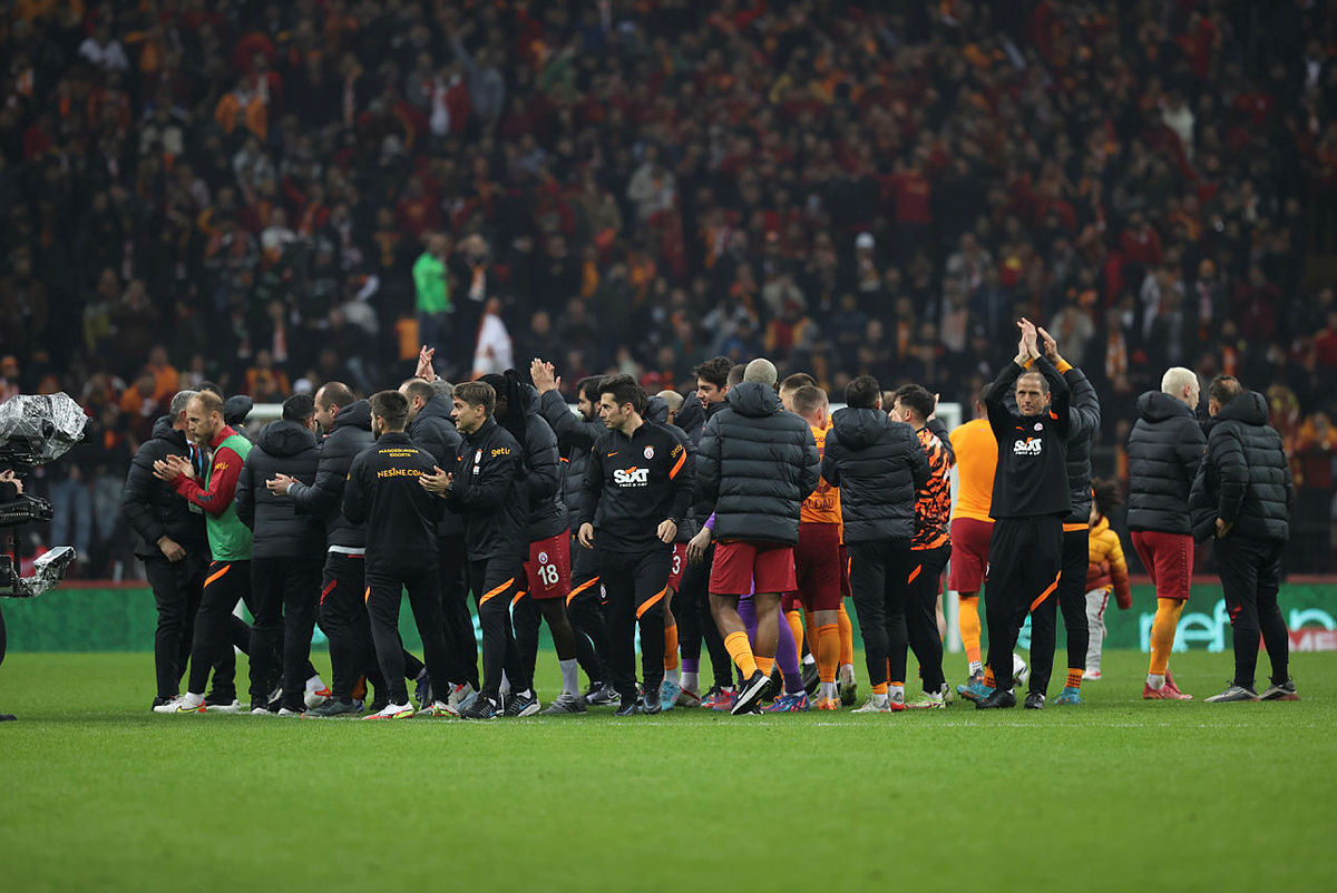 Galatasaray Başkan Yardımcısı Özgür Kalelioğlundan Beşiktaşı kızdıracak sözler! Katkılarından dolayı teşekkür ediyorum