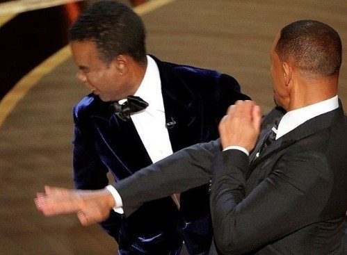 Oscara damga vuran tokat sonrası Will Smith’ten şaşırtan karar! Ödülünün geri alınıp alınmayacağı merak ediliyordu...