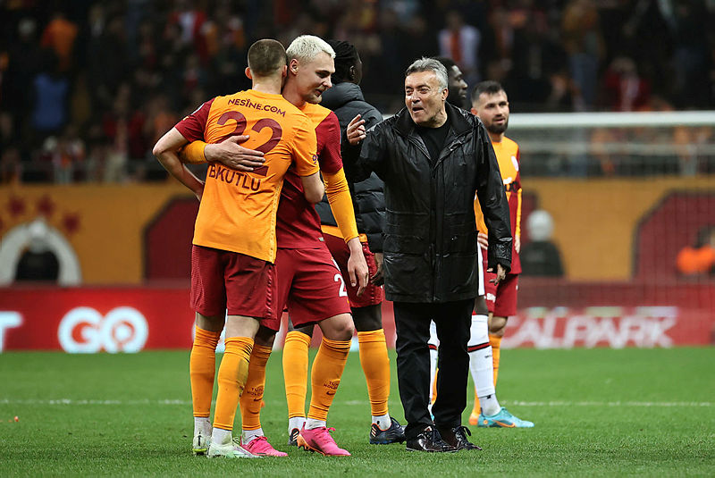 Galatasaray Teknik Direktörü Domenec Torrent’ten Fenerbahçe derbisi yorumu