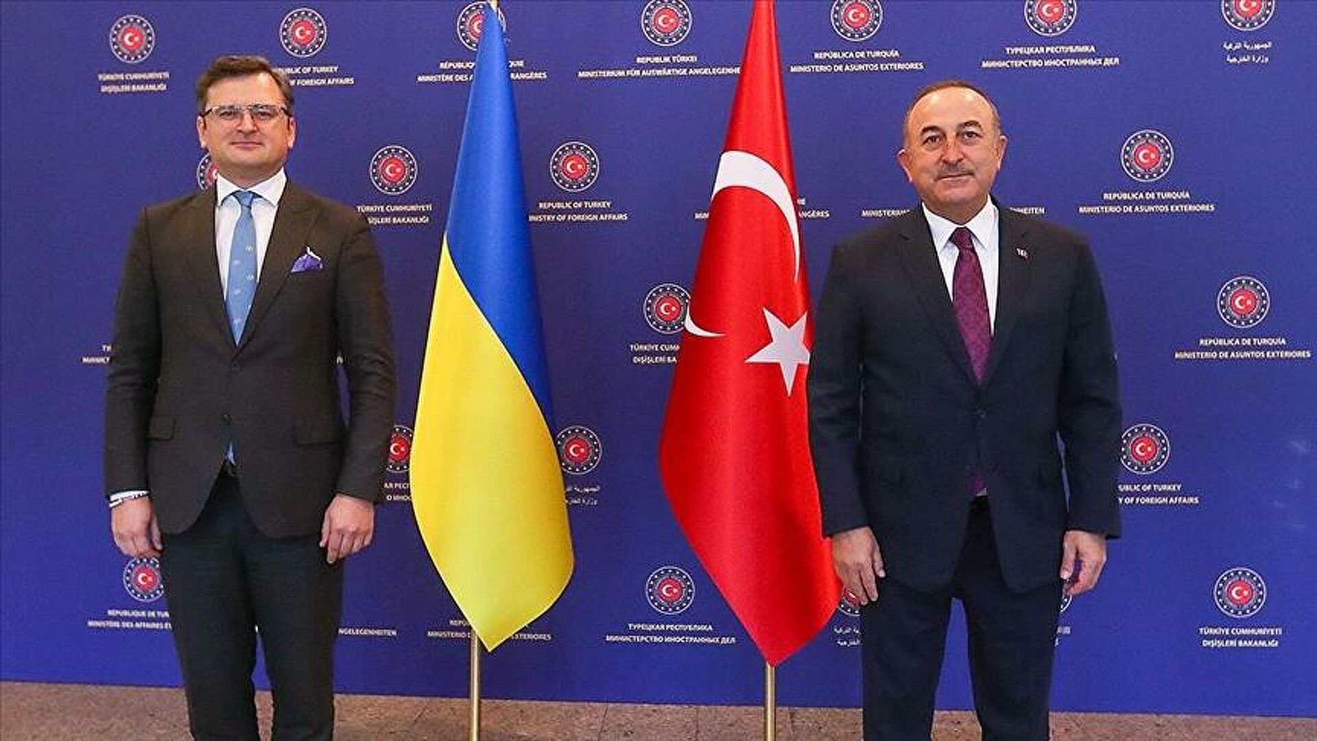 Türkiye ile Ukrayna arasında önemli temas: Mevlüt Çavuşoğlu mevkidaşı ile görüştü