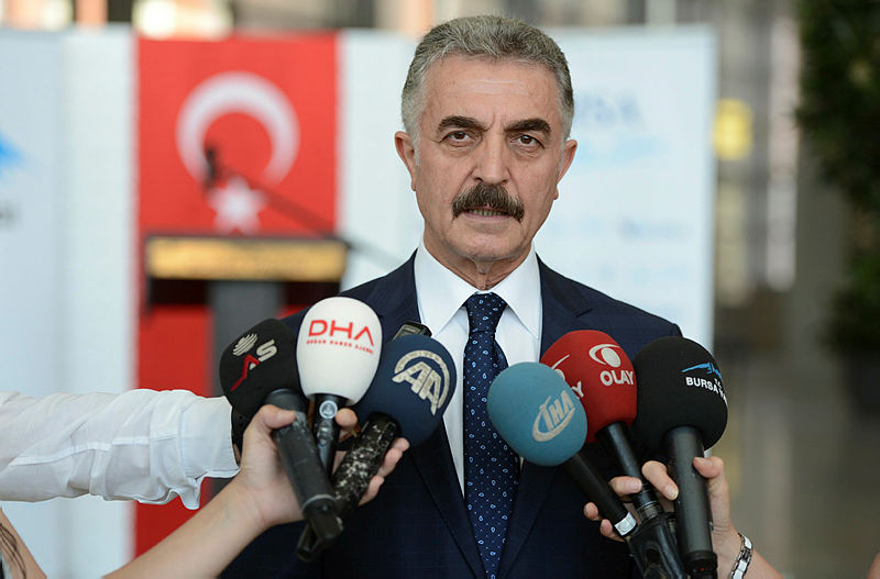 MHP Genel Sekreteri İsmet Büyükatamandan Kılıçdaroğluna sert sözler: Kendi haline yanmalıdır