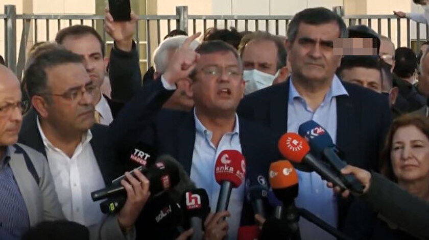 Hadsizliğini zirveye taşıdı: CHPli Özgür Özel Başkan Recep Tayyip Erdoğana tehditler savurdu