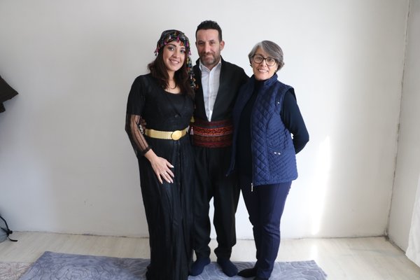 meksikadan-yuksekovaya-gelin-geldi-1673592658014.jpeg Meksika’dan Yüksekova’ya gelin geldi! - 4