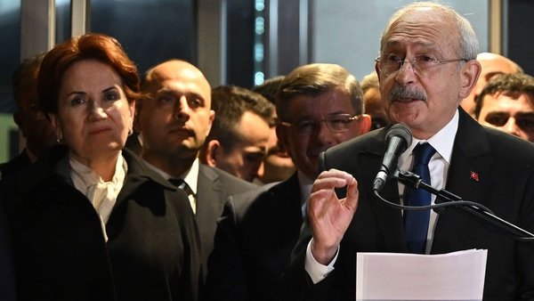 ahmet-davutoglundan-baskan-erdogan-deprem-bolgesine-gec-gitti-yalani-goruntulere-ragmen-yalan-soyledi-1678483873789.jpg Ahmet Davutoğlu'ndan 'Başkan Erdoğan deprem bölgesine geç gitti' yalanı: Görüntülere rağmen yalan söyledi - 1