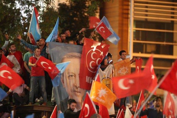 AK Parti’den 2024 öncesi seçim reçetesi! 11 büyükşehrin röntgeni çekilecek