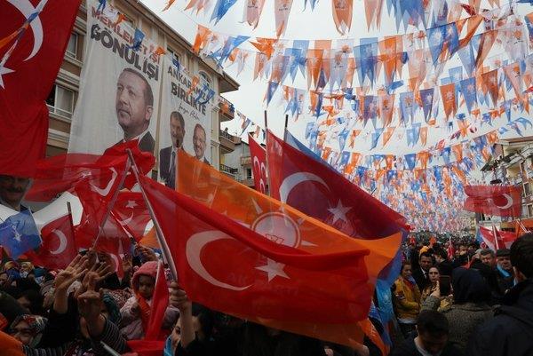 AK Parti’den 2024 öncesi seçim reçetesi! 11 büyükşehrin röntgeni çekilecek