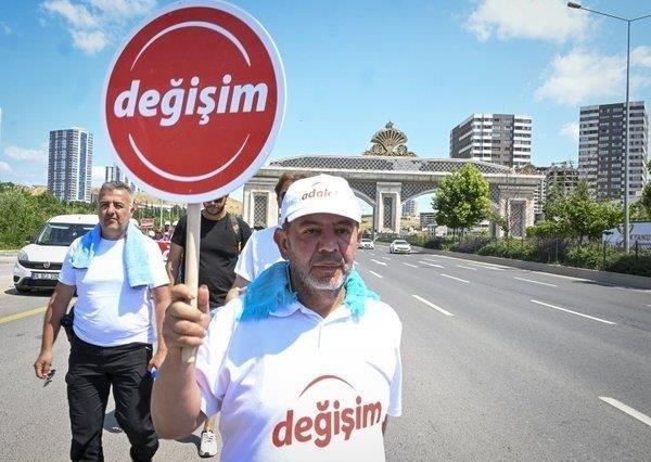 1689667395286.jpeg CHP'deki gerilim ekranlara da yansıdı! Tanju Özcan ve Barış Yarkadaş canlı yayında birbirine girdi - 6