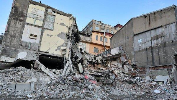 Kahramanmaraş merkezli depremlerden etkilenen bazı il ve ilçelerdeki "mücbir sebep hali" uzatıldı - 3
