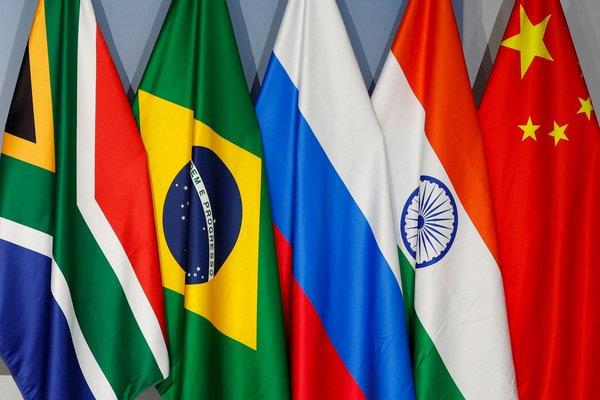 BRICS'e 6 yeni davet! ABD dolarının gücünü kıracak adım - 2