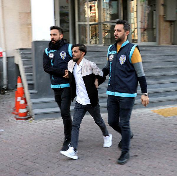 Her yerde aranıyordu! Mutfak dolabında çıktı - 2