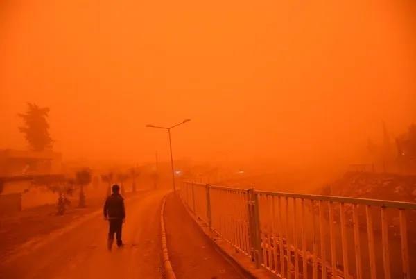 meteorolojiden-pes-pese-uyarilar-geldi-suriyeden-toz-tasinimi-geliyor-kac-gun-surecek-1707428732043.jpeg Göz gözü görmeyecek! Meteoroloji'den kritik toz taşınımı uyarısı! Saat verildi: Suriye'den geliyor | Kaç gün sürecek? - 9