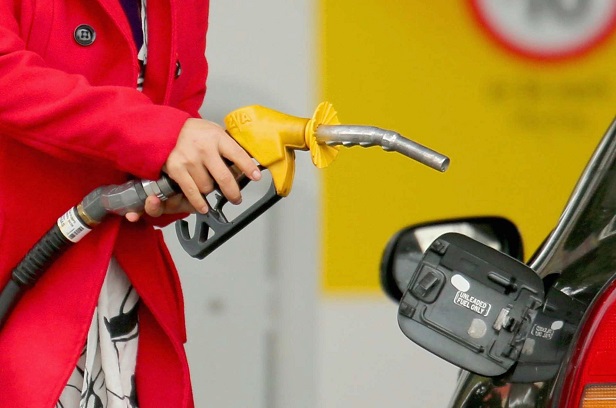 40 TL’nin Altına Düştü: Bezin ve Motorine Beklenen İndirim Geldi! Güncel Motorin Dizel, Benzin ve LPG Ne Kadar?