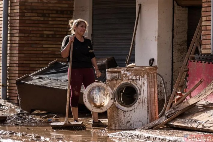 İspanya sel felaketi dolayısıyla korkunç görüntülere sahne oldu