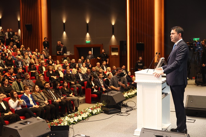 Kurum konuşmasında İstanbul'daki deprem riskine dikkat çekti (ahaber.com.tr)