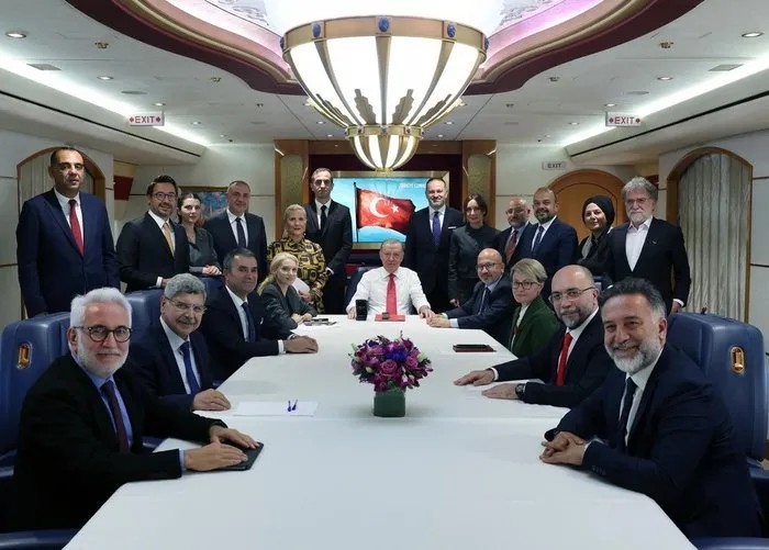 Başkan Erdoğan ABD dönüşü uçakta gazetecilerin sorularını yanıtladı