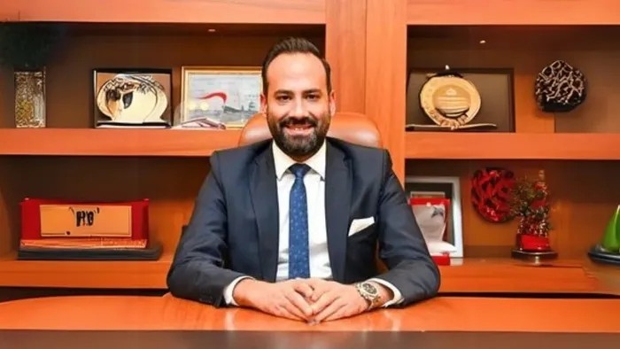 Rıza Akpolat'ın özel kalem müdür Emirhan Akçadağ