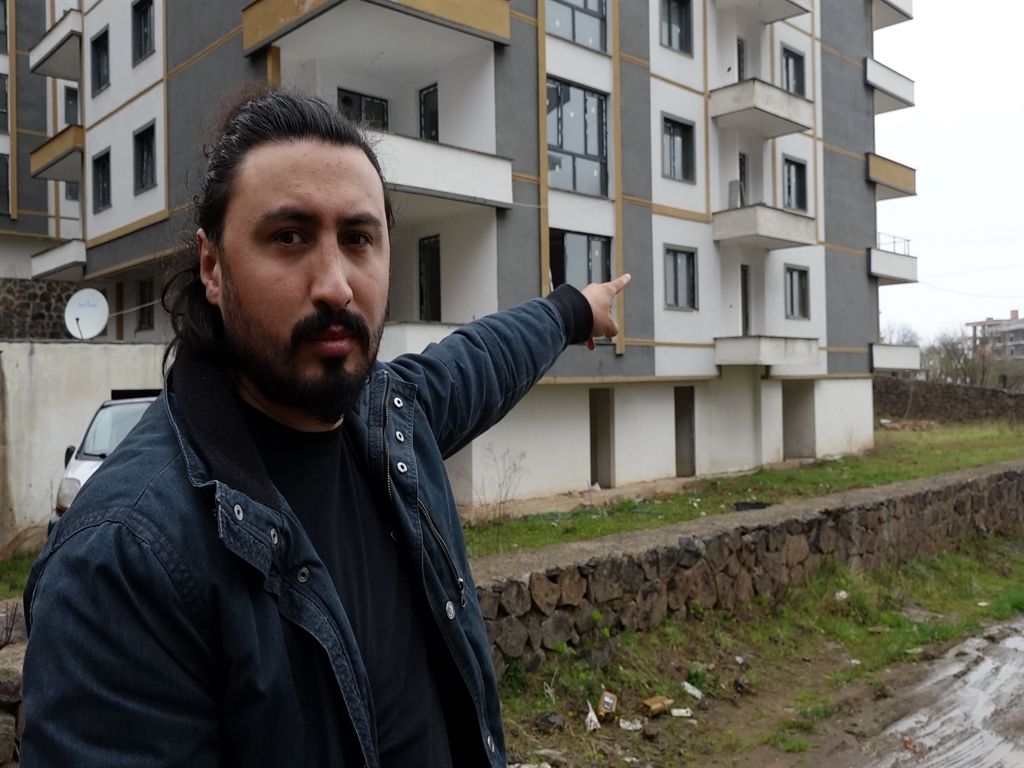 Mesut Yılmaz'ın paylaşımını gören diğer mağdurlar da harekete geçmeye başladı. (DHA)