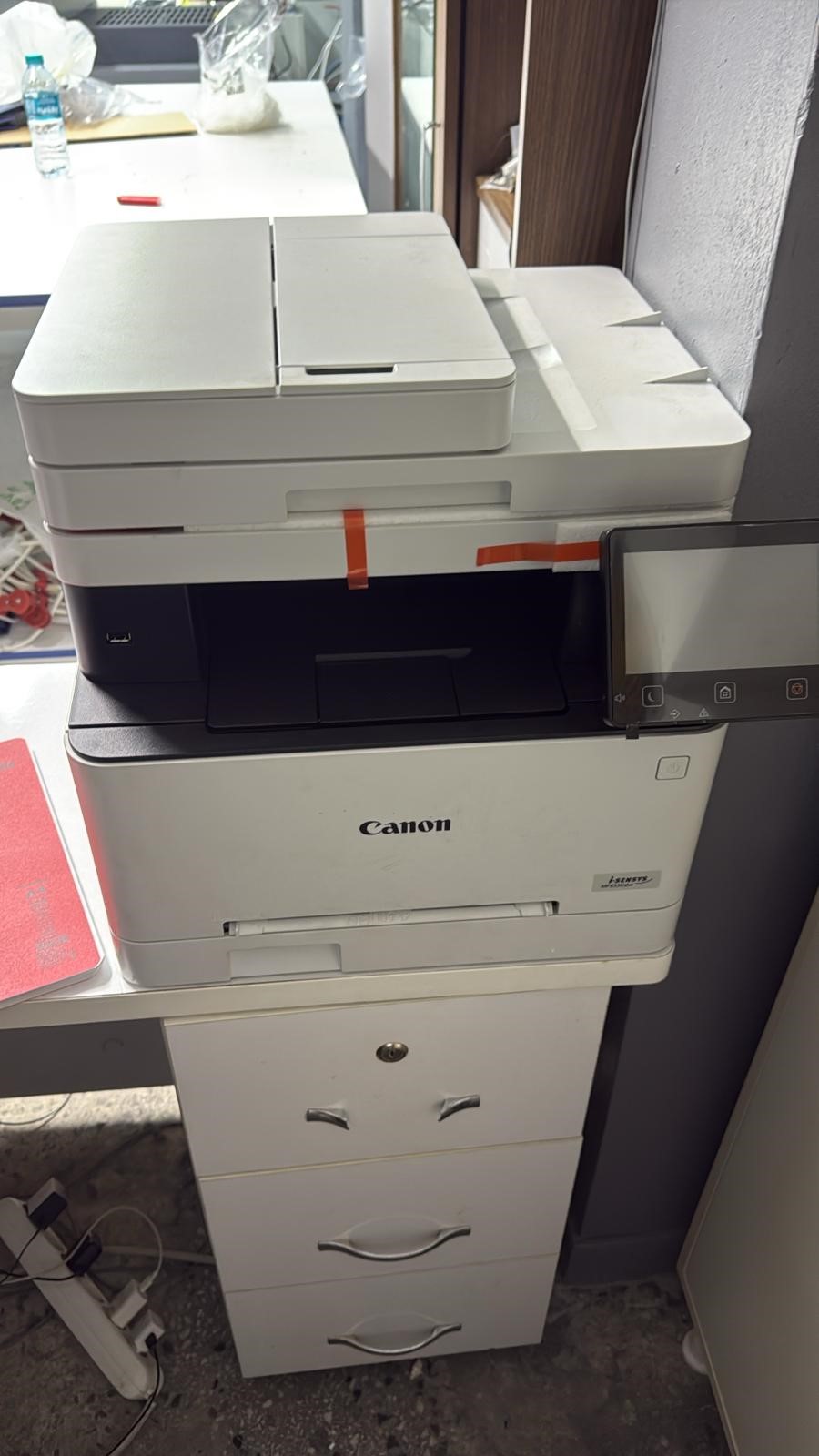 Esenler'de sahte para operasyonu