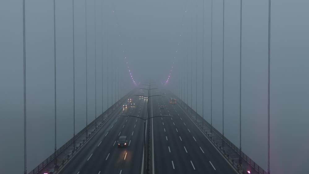 İstanbul'da yoğun sis! Görüş mesafesi düştü - 1