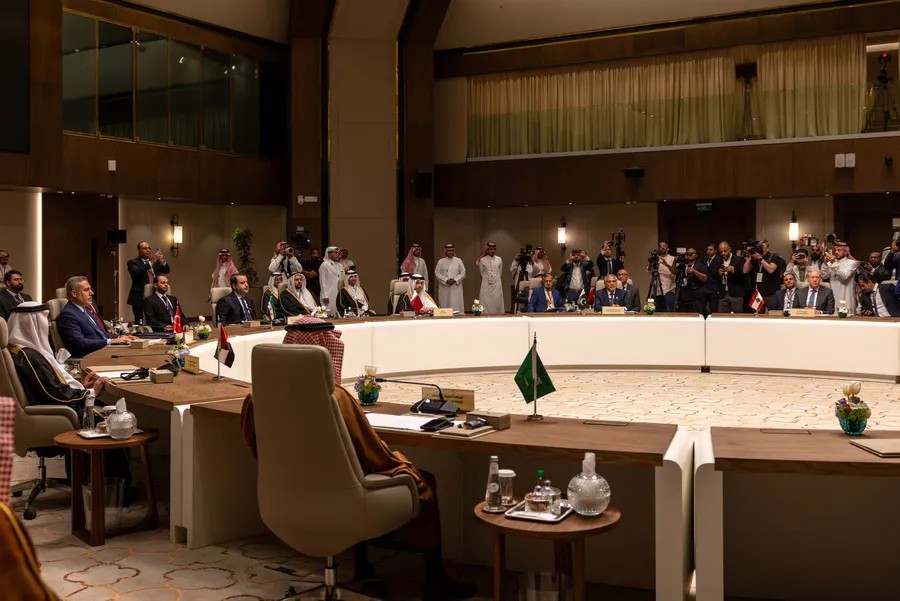Dışişleri Bakanı Fidan, Suudi Arabistan'ın ev sahipliğinde düzenlenen toplantıya katıldı (AA)