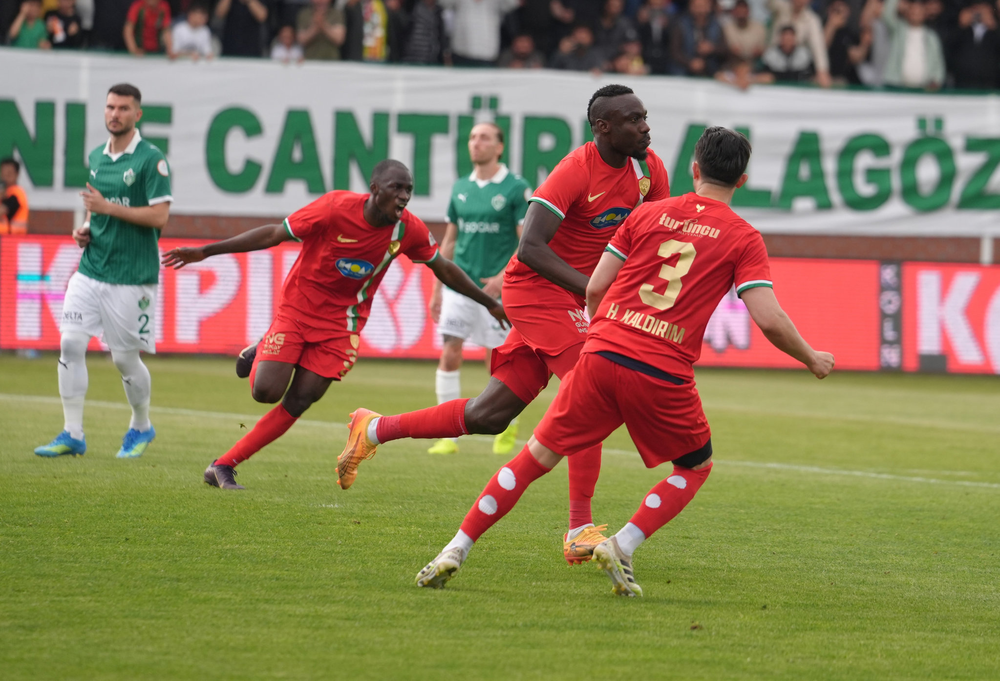 Amedspor Süper Lig'e yükseldi! Başkan Erdoğan'dan tebrik mesajı - 1