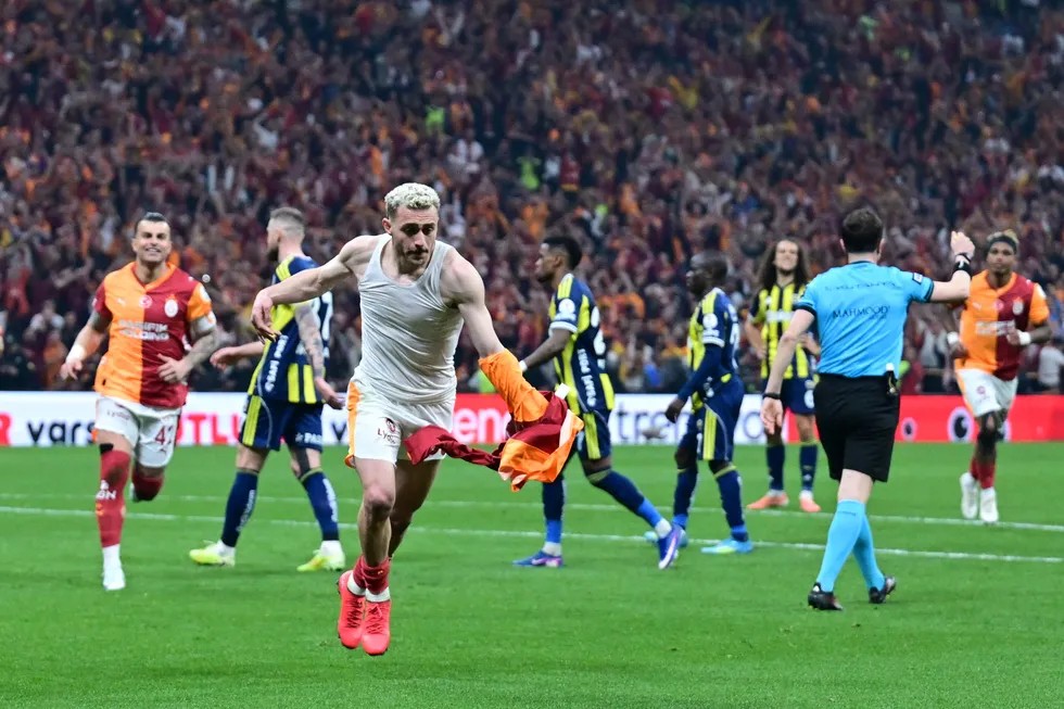 aslan-yeniden-zirvenin-tek-sahibi-iste-26-sampiyonlugun-hikayesi-1778365026686.jpeg Aslan yeniden zirvenin tek sahibi! İşte 26. şampiyonluğun hikayesi - 7
