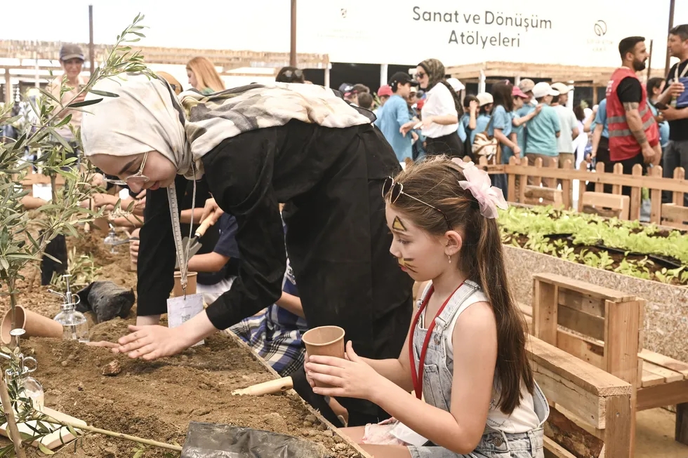 sifir-atik-festivalinde-ucuncu-gun-yogunlugu-istanbulda-cevre-bilinci-bulusmasi-1780746011320.jpeg Sıfır Atık Festivali'nde üçüncü gün yoğunluğu: İstanbul'da çevre bilinci buluşması - 1