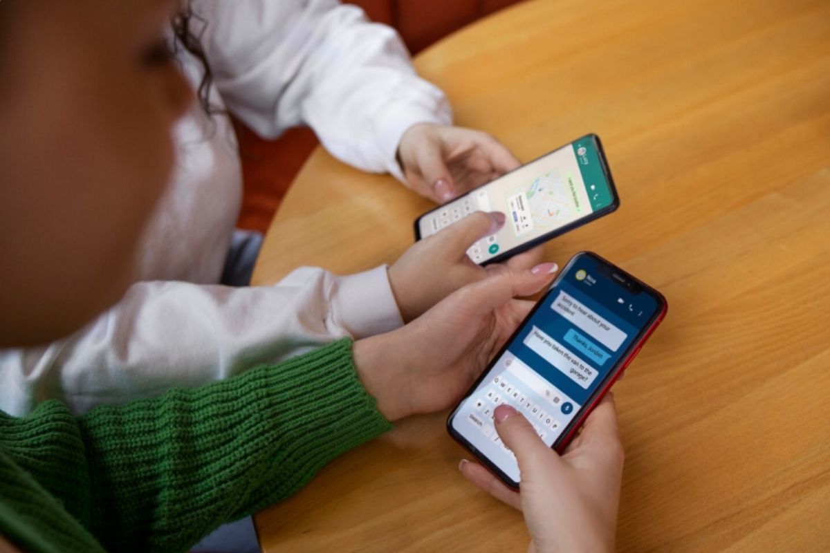 whatsapptan-uyari-bu-ios-surumleri-destek-disi-kalacak-1781162400120.jpg Güncel iOS sürümlerine odaklanılması, yeni özelliklerin daha hızlı geliştirilmesini sağlıyor. (Foto: A Haber)
