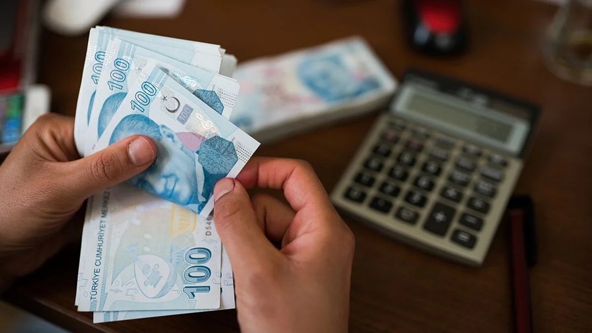 Ölüm aylığı, SGK'nın belirlediği hak sahiplerine bağlanabiliyor. (AA)