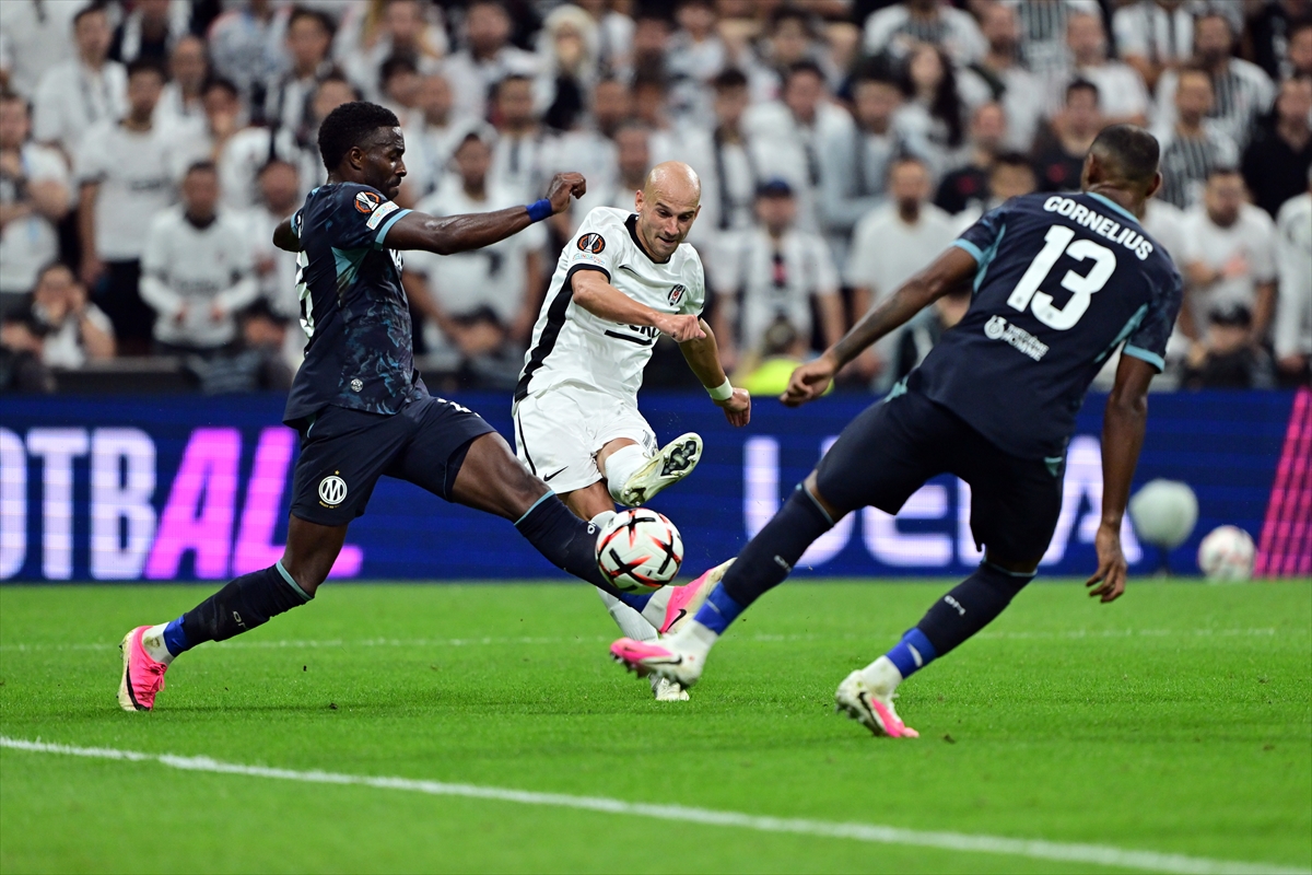 Avrupa'ya Kartal Pençesi! Beşiktaş, Marsilya'yı İstanbul'dan puansız gönderdi - 1