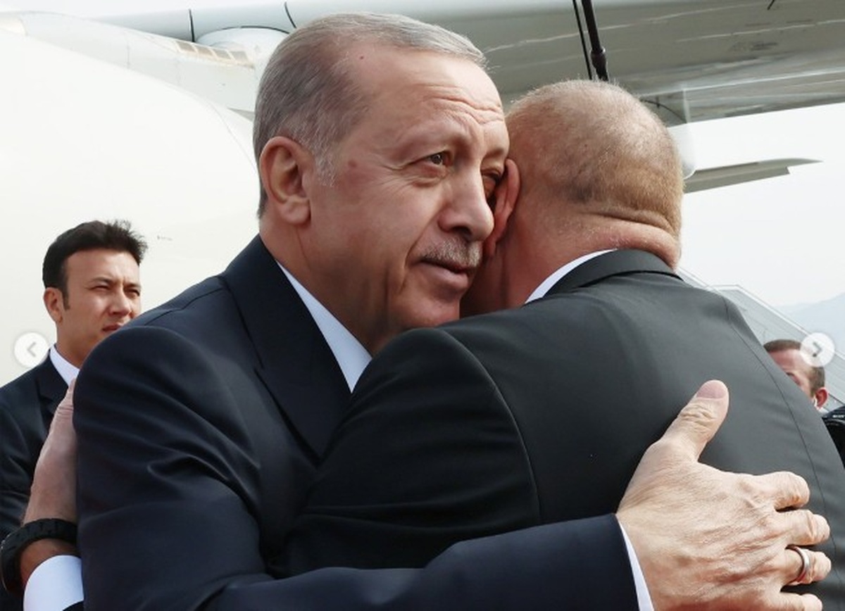 bahceliden-azerbaycan-yorumu-nifak-tohumlarina-izin-verilmemeli-1791980989769.jpg Bahçeli'den Türkiye-Azerbaycan kardeşliğine vurgu: Nifak tohumlarına izin verilmemeli - 1