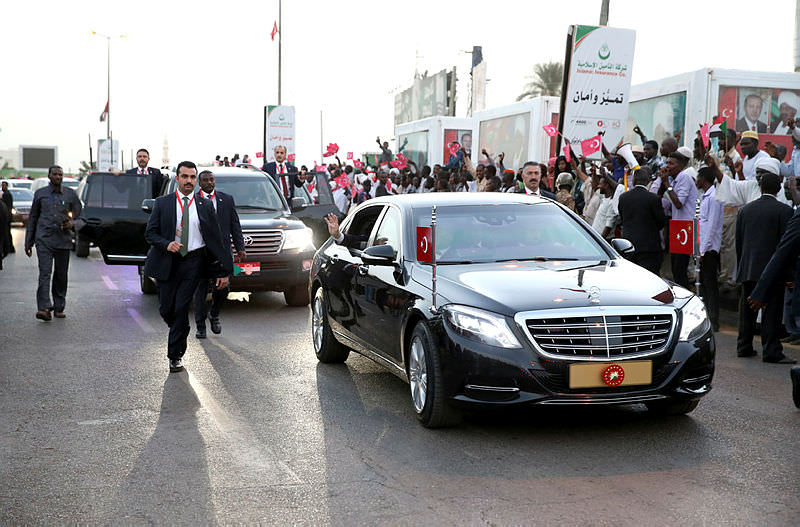 Cumhurbaşkanı Erdoğan’a Suda’da sevgi seli