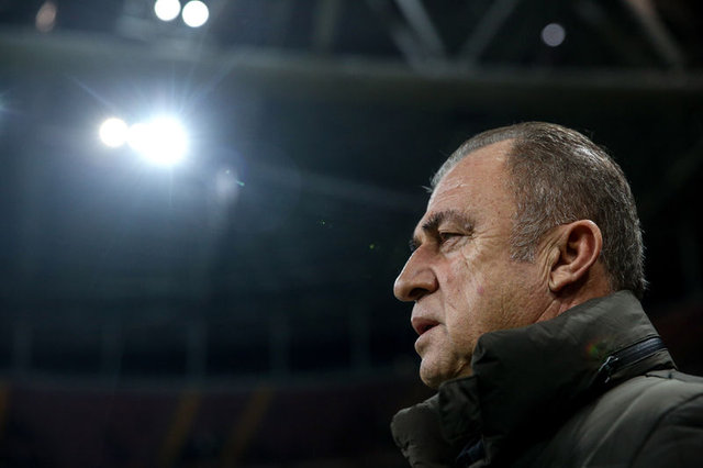 Transferde Terim’e tam yetki verildi